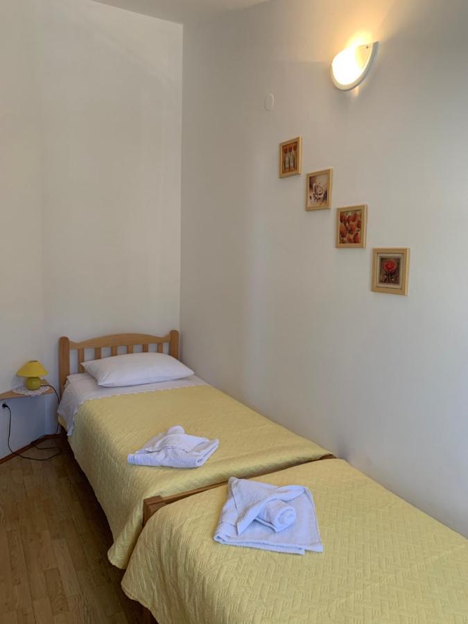Apartments Ema Сали Экстерьер фото