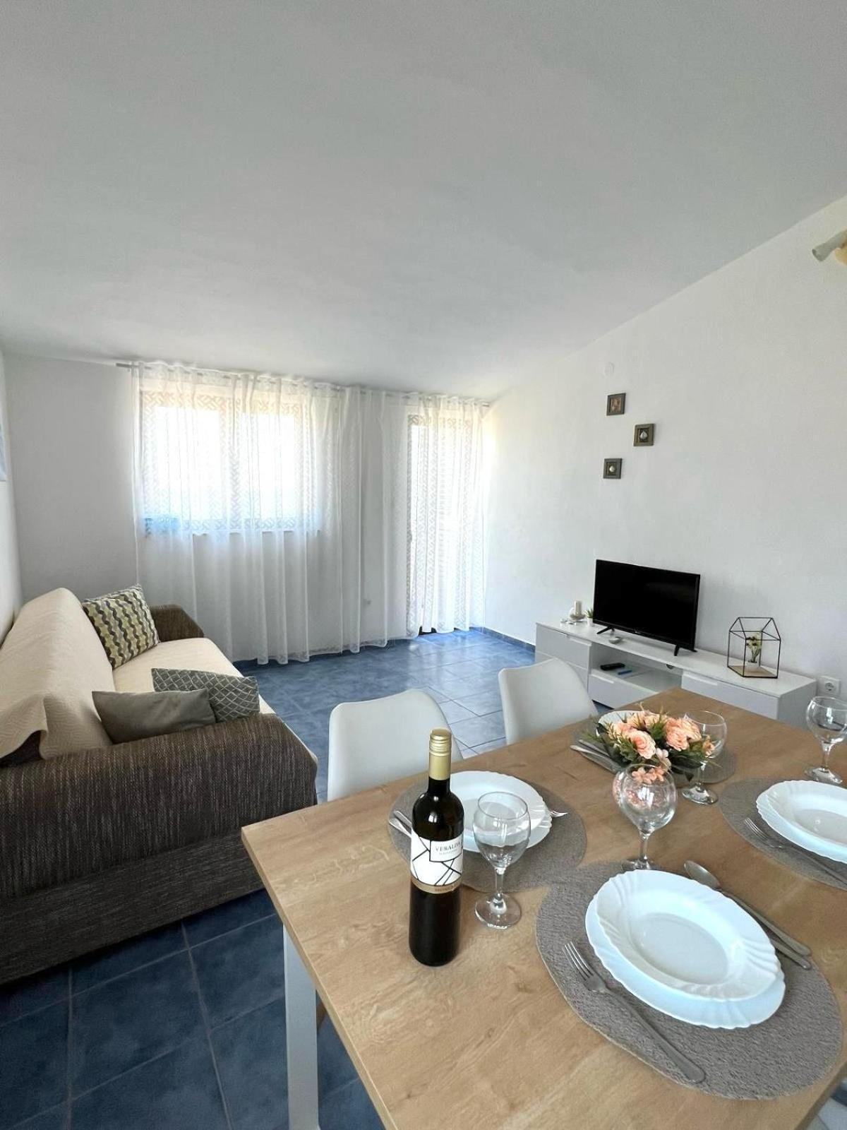 Apartments Ema Сали Экстерьер фото