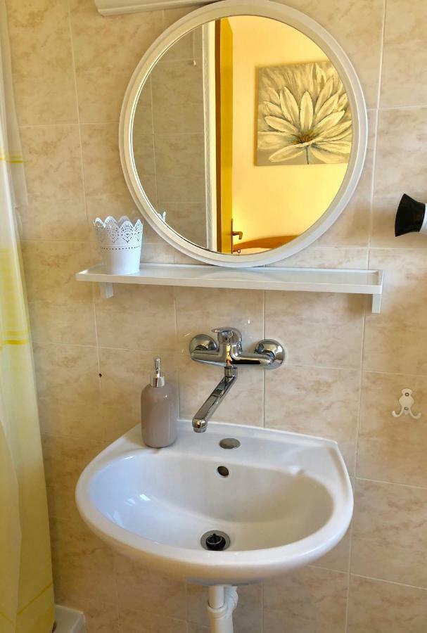 Apartments Ema Сали Экстерьер фото