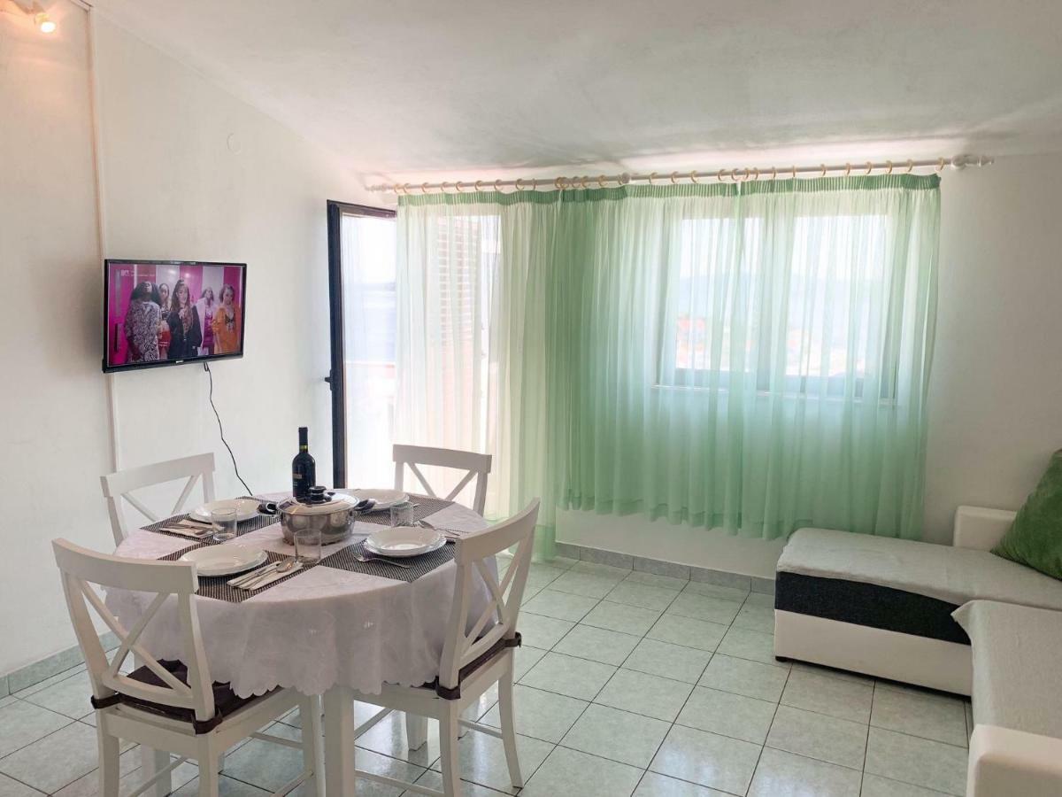 Apartments Ema Сали Экстерьер фото