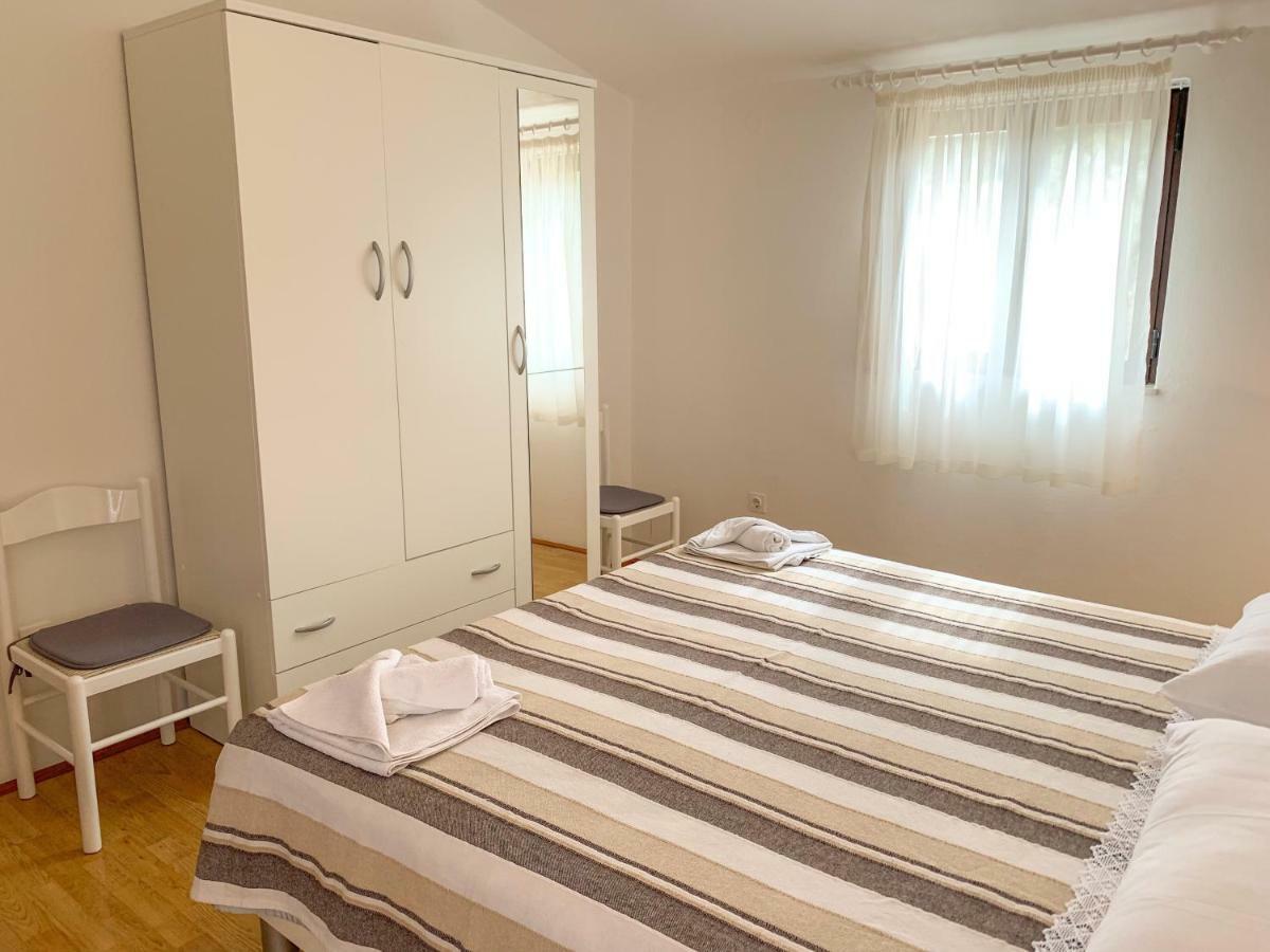 Apartments Ema Сали Экстерьер фото