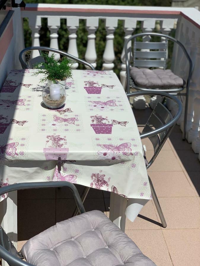 Apartments Ema Сали Экстерьер фото